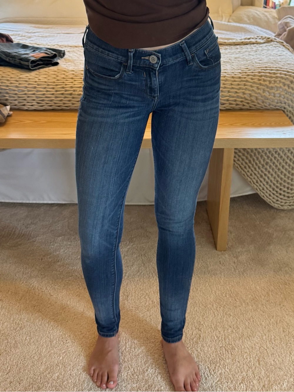 Express Legging Mid Rise Medium Wash Jeans